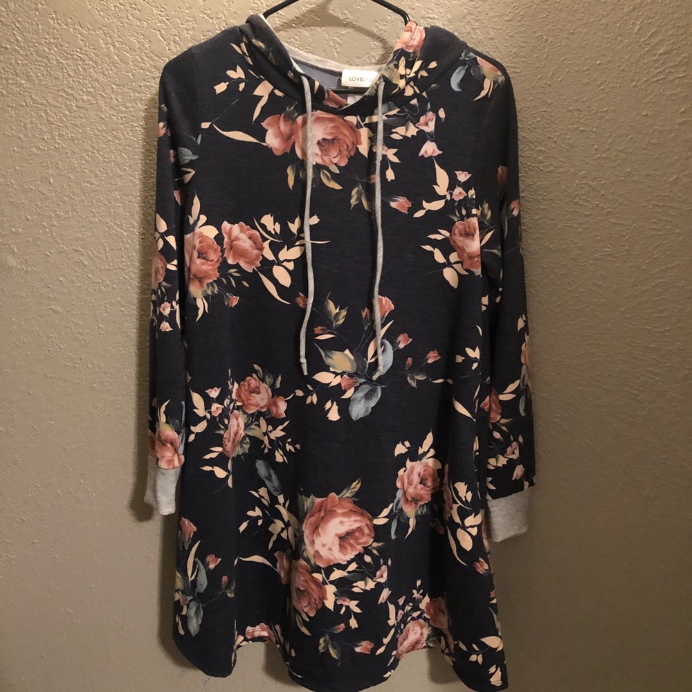 Floral Tunic Top
